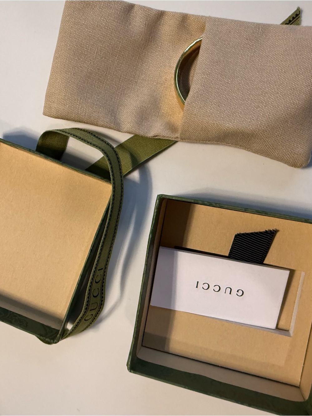 Gucci Shiny Gold Double G Open Cuff Bracelet - Picture 4 of 6